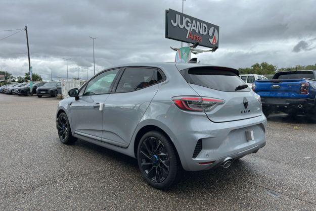 RENAULT CLIO V TCE 90 ESPRIT ALPINE