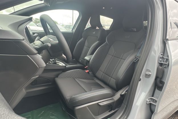 RENAULT CLIO V TCE 90 ESPRIT ALPINE