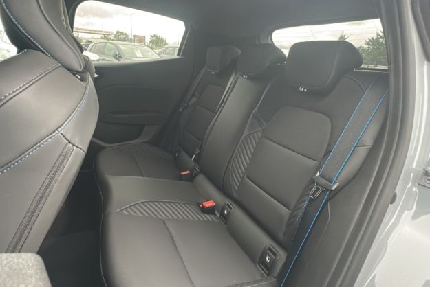 RENAULT CLIO V TCE 90 ESPRIT ALPINE