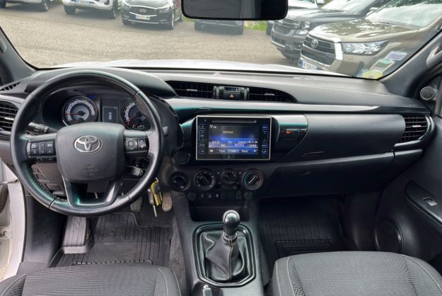 TOYOTA HILUX 2.4 D4D 150 X-TRA CAB LEGENDE