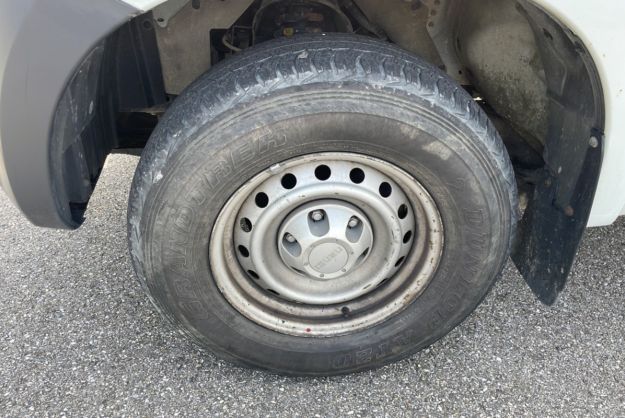 ISUZU D-MAX 2.5 TD 163 SATELLITE CREW CAB
