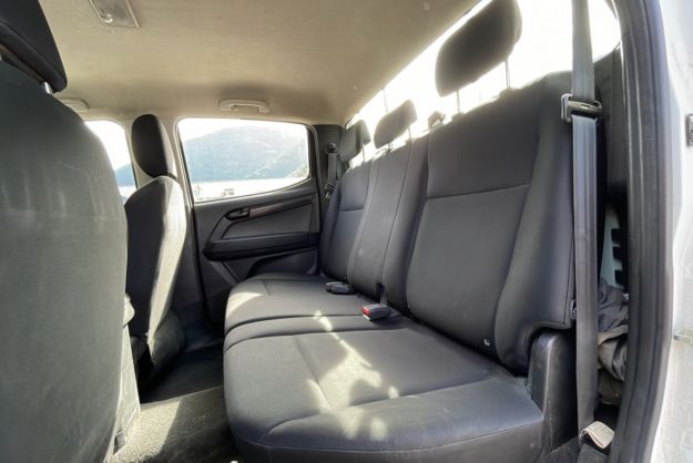 ISUZU D-MAX 2.5 TD 163 SATELLITE CREW CAB