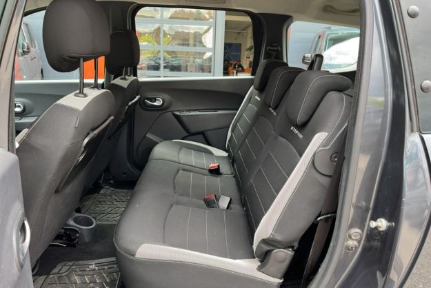 DACIA LODGY 1.5 DCI 115 STEPWAY PRESTIGE 7PL