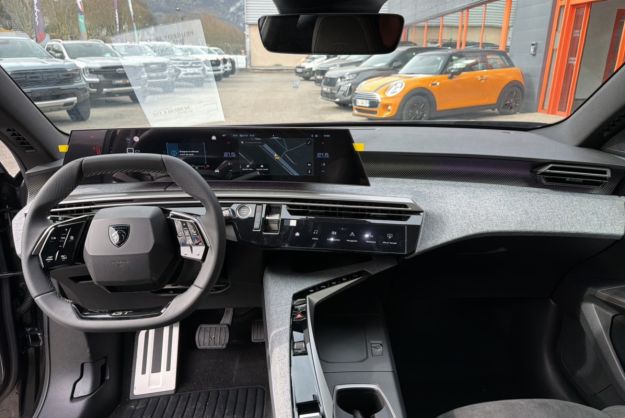 PEUGEOT 3008 HYBRID 145 E-DCS6 GT ALCANTARA