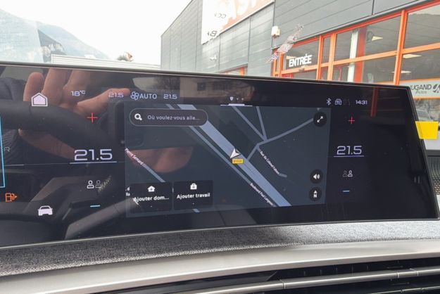 PEUGEOT 3008 HYBRID 145 E-DCS6 GT ALCANTARA