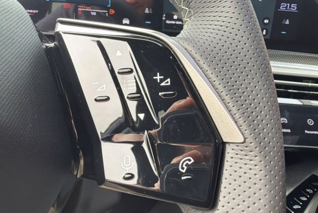 PEUGEOT 3008 HYBRID 145 E-DCS6 GT ALCANTARA