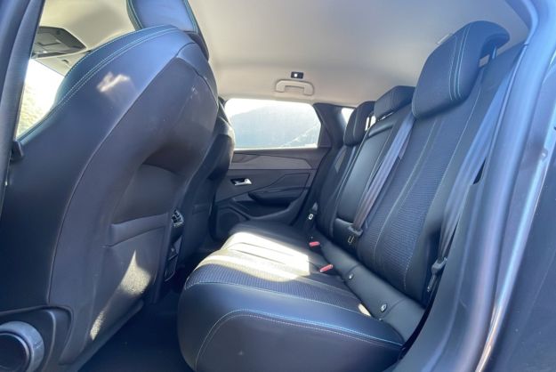 PEUGEOT 308 SW HDI 130 EAT8 ALLURE PACK