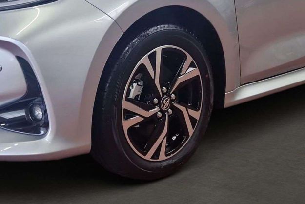 TOYOTA YARIS 1.5 HYBRID 116 BVA DESIGN PLUS