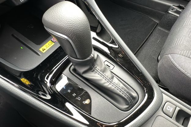 TOYOTA YARIS 1.5 HYBRID 116 BVA DESIGN PLUS