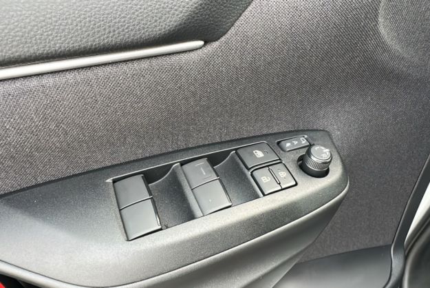 TOYOTA YARIS 1.5 HYBRID 116 BVA DESIGN PLUS
