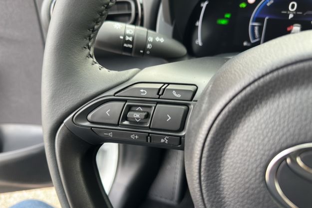 TOYOTA YARIS 1.5 HYBRID 116 BVA DESIGN PLUS