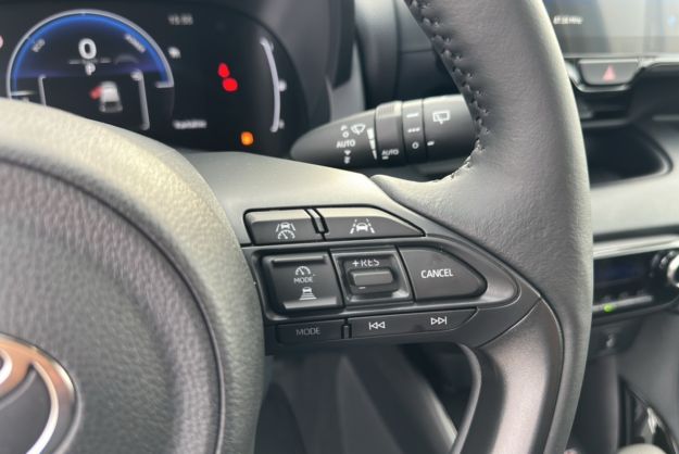 TOYOTA YARIS 1.5 HYBRID 116 BVA DESIGN PLUS