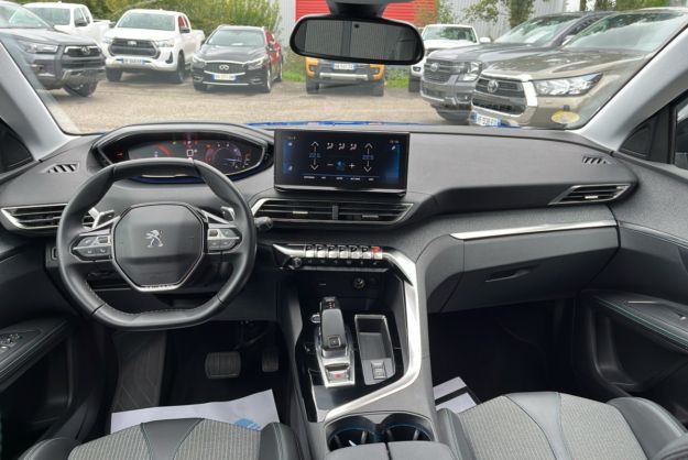 PEUGEOT 3008 1.5 BLUEHDI 130 EAT8 ALLURE PACK
