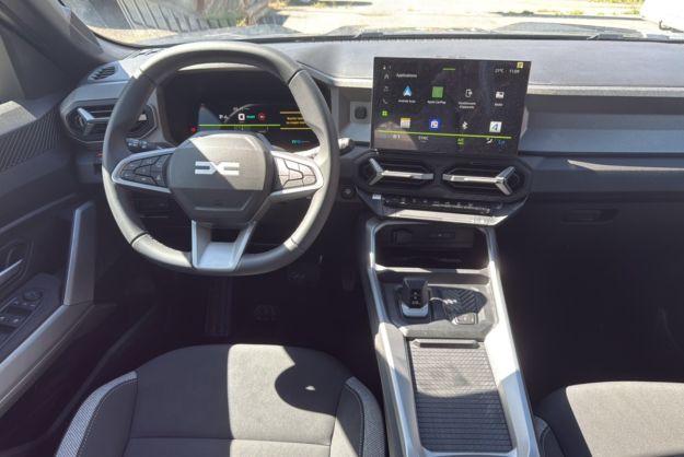 DACIA BIGSTER HYBRID 155 JOURNEY CITY