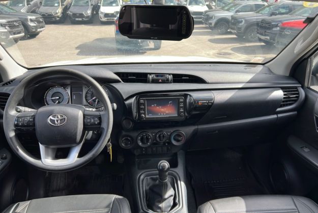 TOYOTA HILUX 2.4 D4D 150 LE CAP CLIM TVA ALU CAB