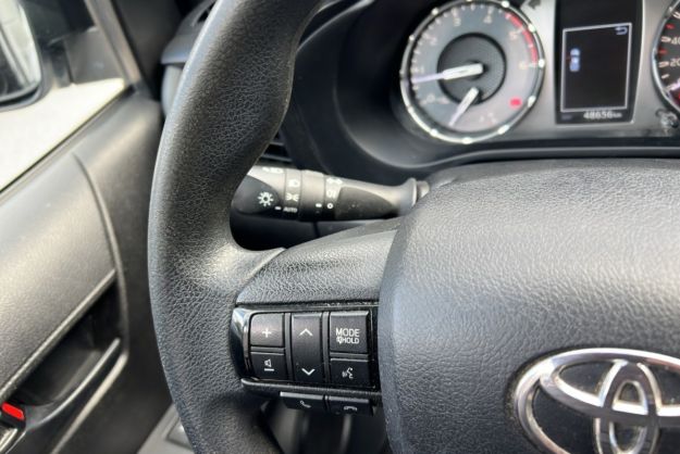 TOYOTA HILUX 2.4 D4D 150 LE CAP CLIM TVA ALU CAB