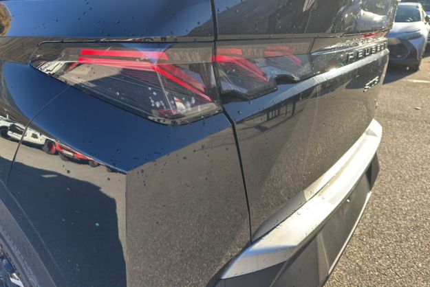 PEUGEOT 3008 NEW HYBRID 145 E-DCS6 GT 360