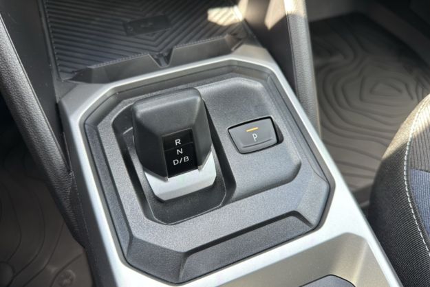 DACIA DUSTER HEV 140 JOURNEY