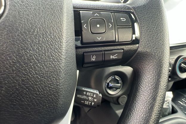 TOYOTA HILUX 2.8 204 X-TRA CAB LE CAP MY25