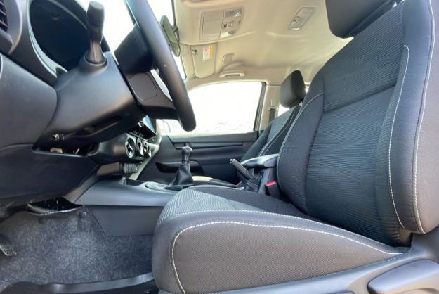 TOYOTA HILUX 2.8 204 X-TRA CAB LE CAP MY25