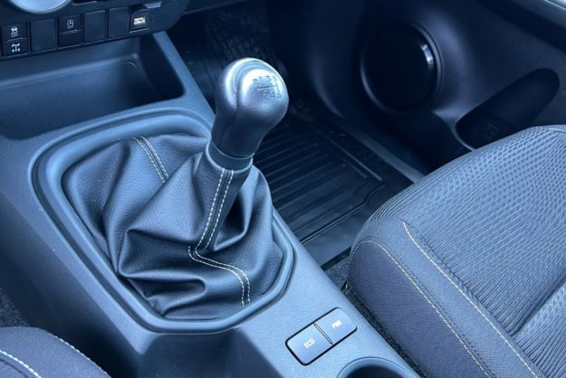 TOYOTA HILUX 2.8 204 X-TRA CAB LE CAP MY25