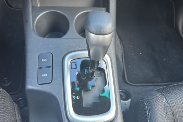 TOYOTA HILUX 2.8 D4-D 204 BVA LEGENDE 4PL