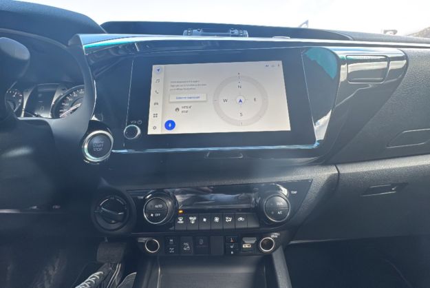 TOYOTA HILUX 2.8 D4-D 204 BVA LEGENDE 4PL