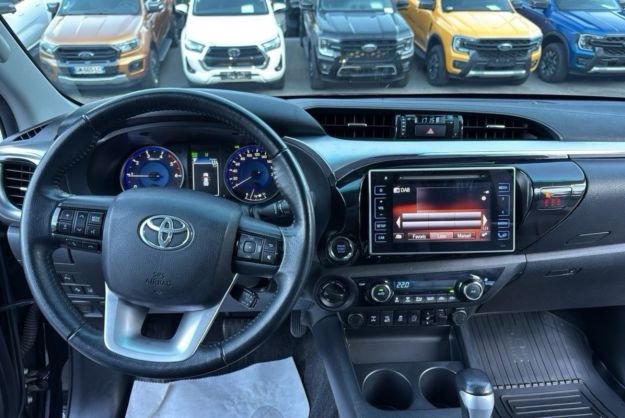 TOYOTA HILUX 2.4 150 BVA DOUBLE CAB LOUNGE