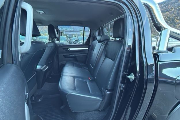TOYOTA HILUX 2.4 150 BVA DOUBLE CAB LOUNGE