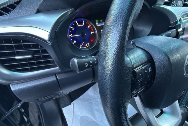 TOYOTA HILUX 2.4 150 BVA DOUBLE CAB LOUNGE