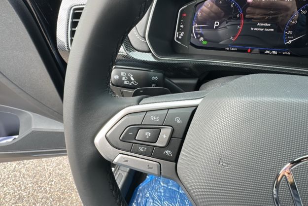 VOLKSWAGEN T-CROSS TSI 116 DSG7 R-LINE