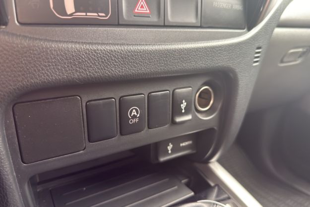 MITSUBISHI L200 2.4 DI-D 181 INTENSE HARD TOP