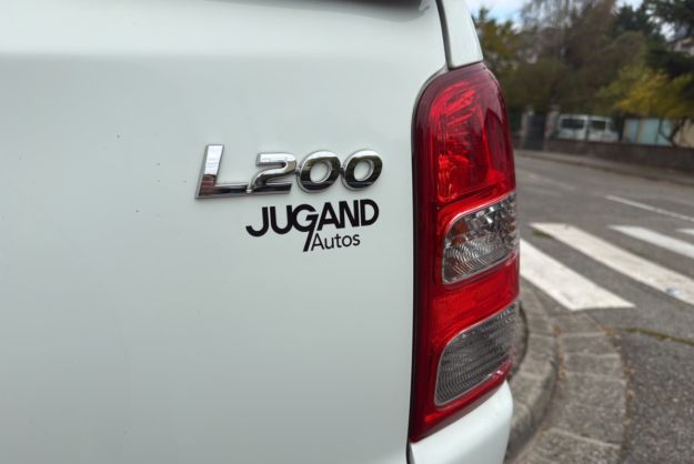 MITSUBISHI L200 2.4 DI-D 181 INTENSE HARD TOP