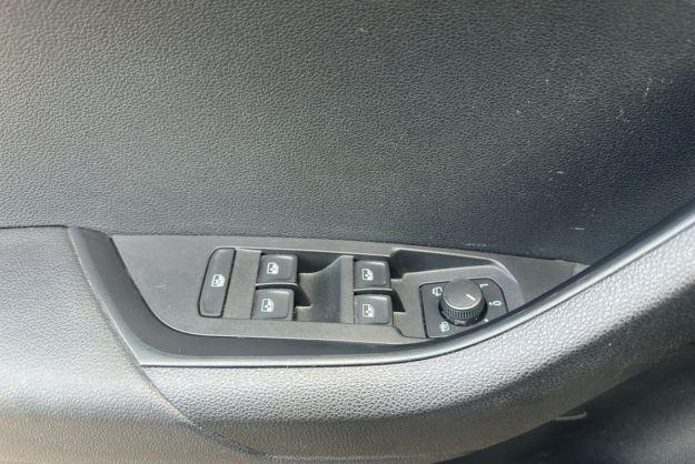 SKODA KAROQ 1.5 TSI 150 DSG7 AMBITION TPANO
