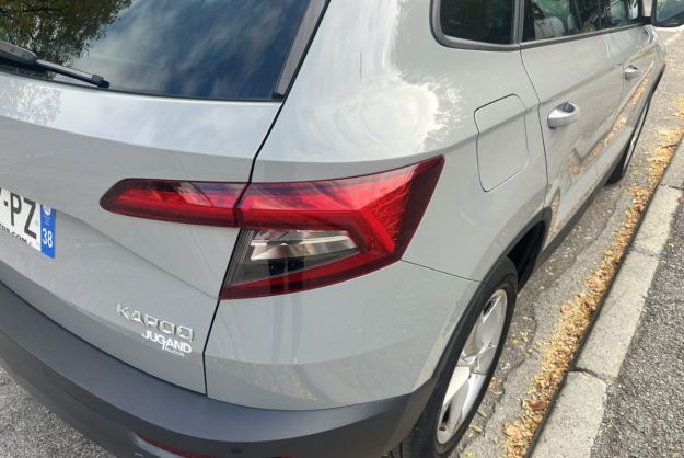 SKODA KAROQ 1.5 TSI 150 DSG7 AMBITION TPANO