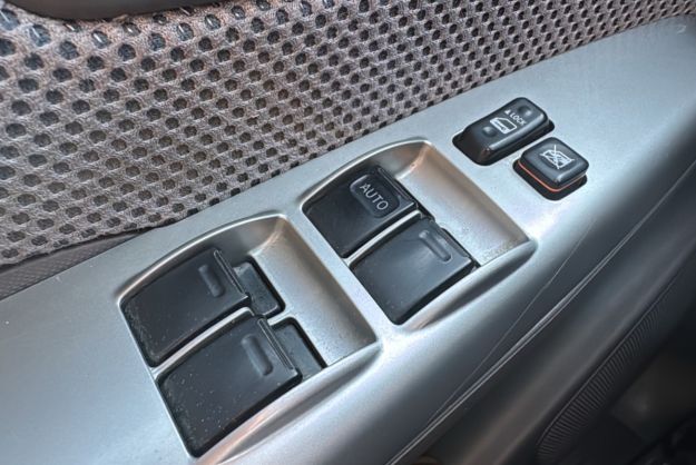 TOYOTA HILUX 3.0 D4D 4X4 171CV