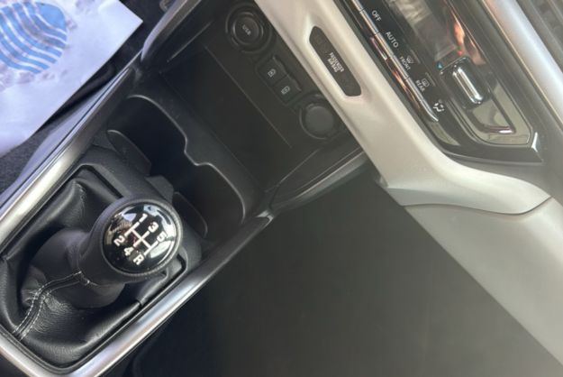 SUZUKI SWIFT 1.2 HYBRID 83 ALLGRIP PRIVILEGE