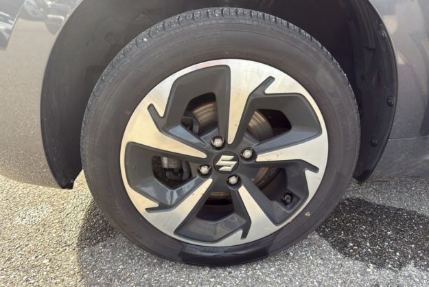 SUZUKI SWIFT 1.2 HYBRID 83 ALLGRIP PRIVILEGE