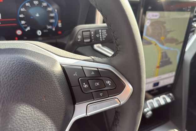 VOLKSWAGEN AMAROK V6 240 BVA10 AVENTURA 4PL