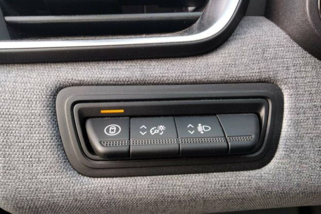 RENAULT CLIO V TCE 90 EVOLUTION