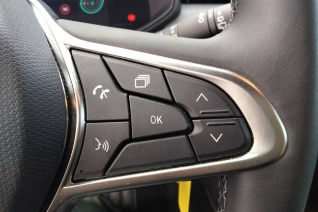 RENAULT CLIO V TCE 90 EVOLUTION