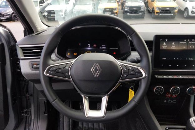 RENAULT CLIO V TCE 90 EVOLUTION