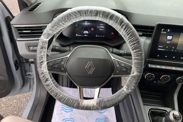 RENAULT CLIO V TCE 90 EVOLUTION