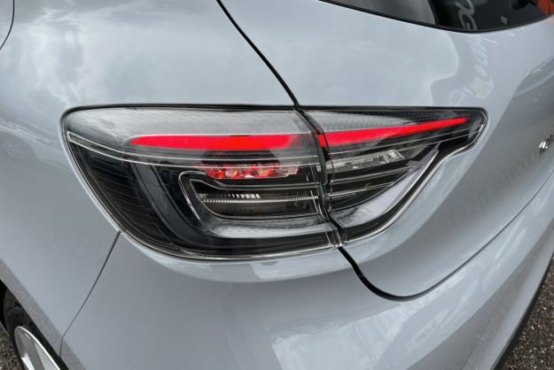 RENAULT CLIO V TCE 90 EVOLUTION