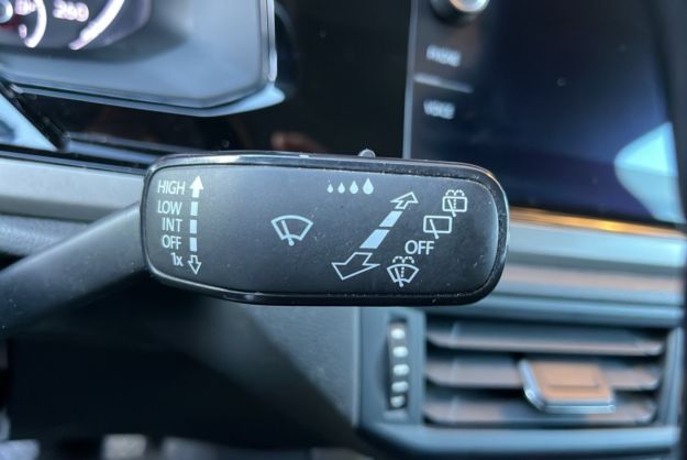 VOLKSWAGEN POLO 1.0 95 IQ.DRIVE DSG7