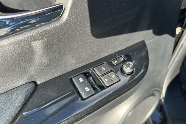 TOYOTA HILUX X-TRA D-4D 204 BVA INVINCIBLE