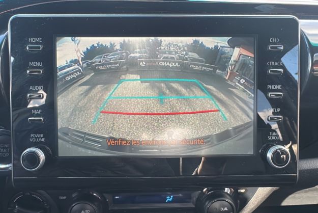 TOYOTA HILUX X-TRA D-4D 204 BVA INVINCIBLE