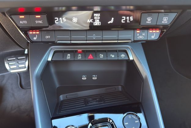 AUDI A3 TFSI 150 HYBRID S-LINE T.O S-TRONIC