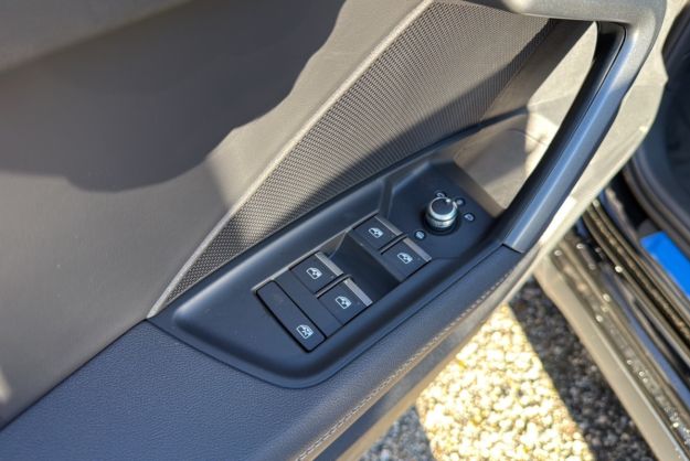 AUDI A3 TFSI 150 HYBRID S-LINE T.O S-TRONIC