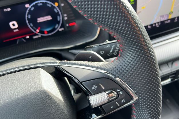 SKODA OCTAVIA RS COMBI IV 2.0 TDI 200 DSG7